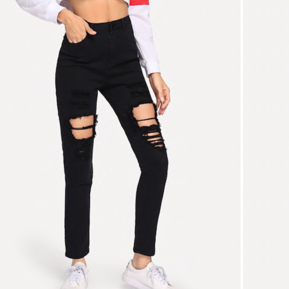 Never worn black boyfriend jeans from Shein